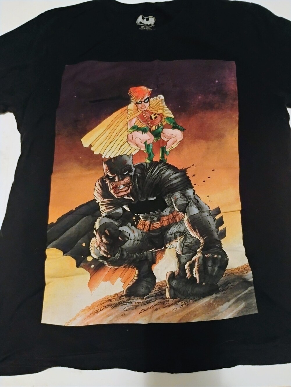 Unisex Medium Batman And Robin Tee